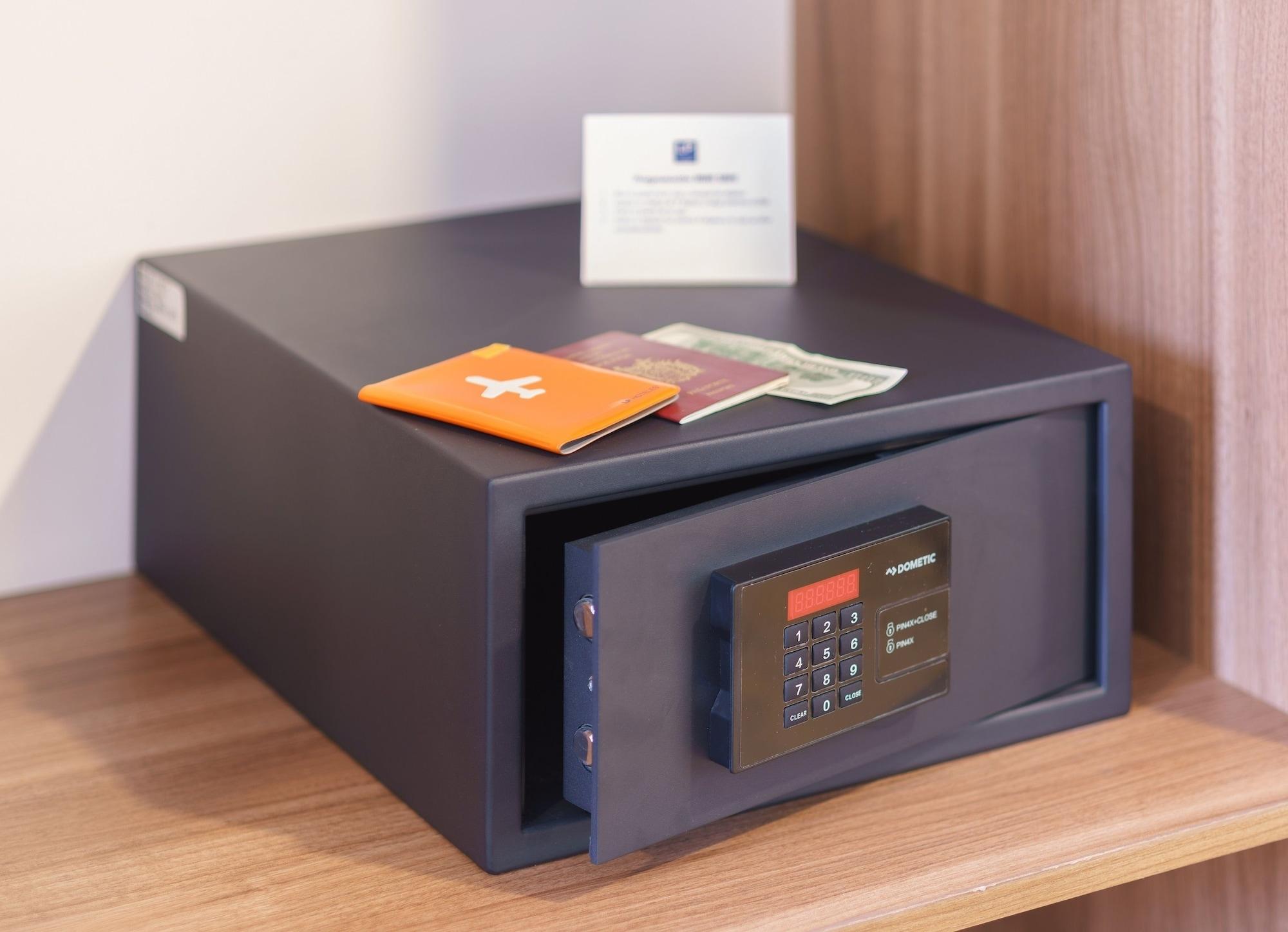 Hotel Lp Equipetrol